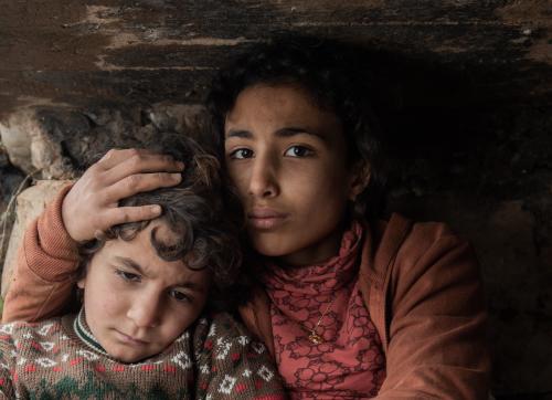 Bambini che si nascondono